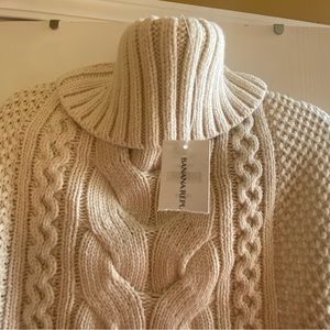 New Women’s Banana Republic Cream size XS